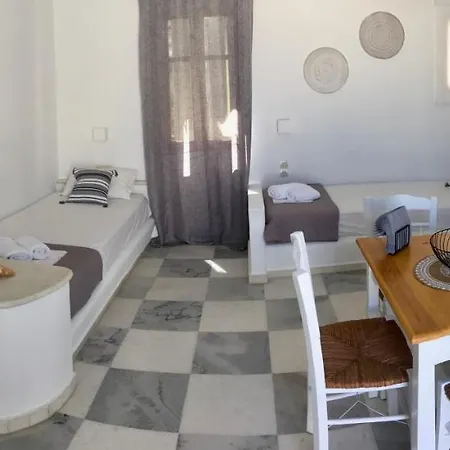 Rodia & * Parikia (Paros)