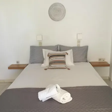 Rodia & Apartment *
